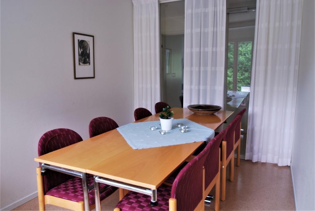 Hellidens Slott Hotel Tidaholm Bilik gambar